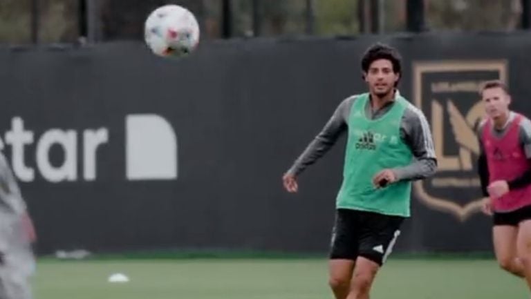 Carlos Vela: El Bombardero ya entrena al parejo de sus compañeros del LAFC