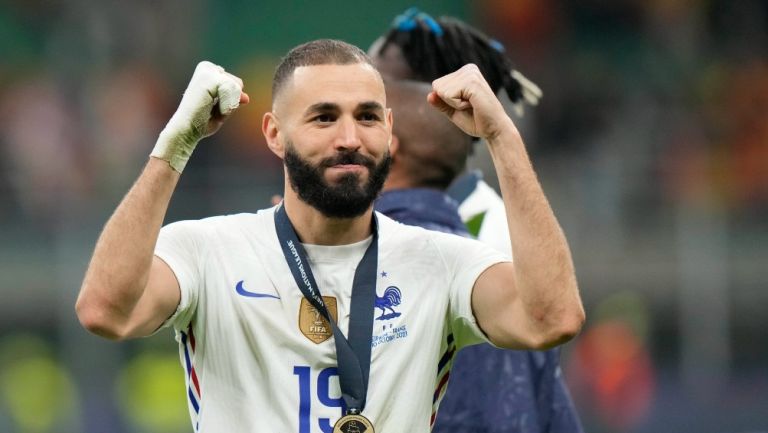 Karim Benzema celebra con Francia en la Nations League