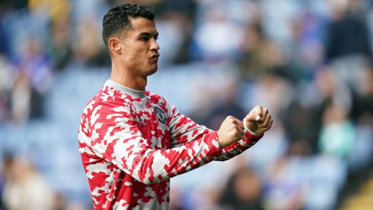 Cristiano Ronaldo reacciona durante calentamiento con el Manchester United