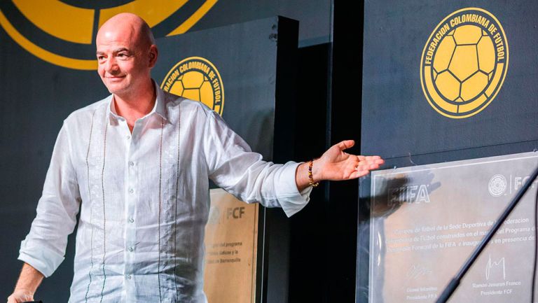 Infantino aseguró que llegó el fin de los Mundiales en un solo país