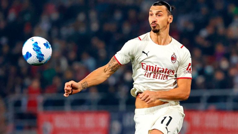 Zlatan Ibrahimovic en acción con el AC Milan