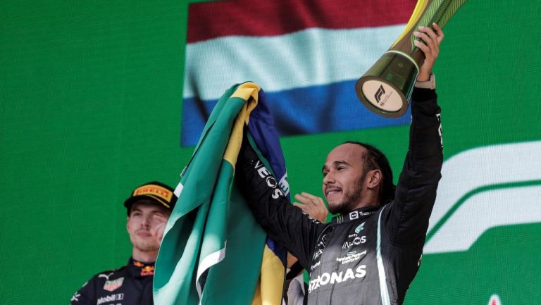 F1: Pelé celebró "actuación maravillosa" de Lewis Hamilton en GP de Brasil