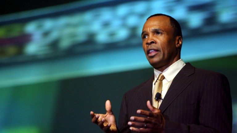 Sugar Ray Leonard durante el Congreso del Deporte