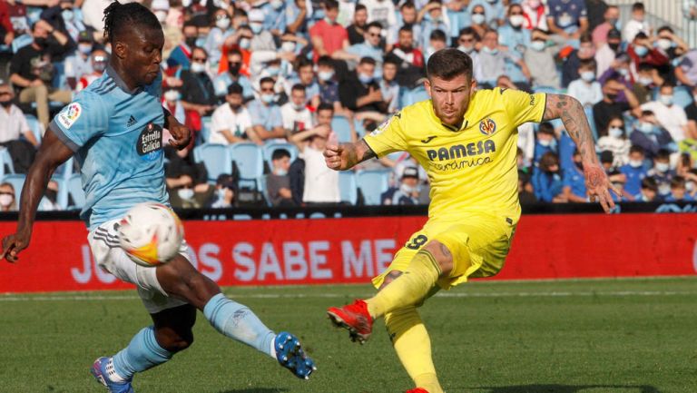 Así se peleó el esférico en la cancha de Balaídos  