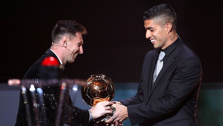 Messi recibe el Balón de Oro