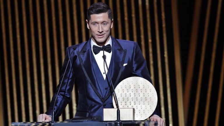 Robert Lewandowski en la premiación del Balón de Oro