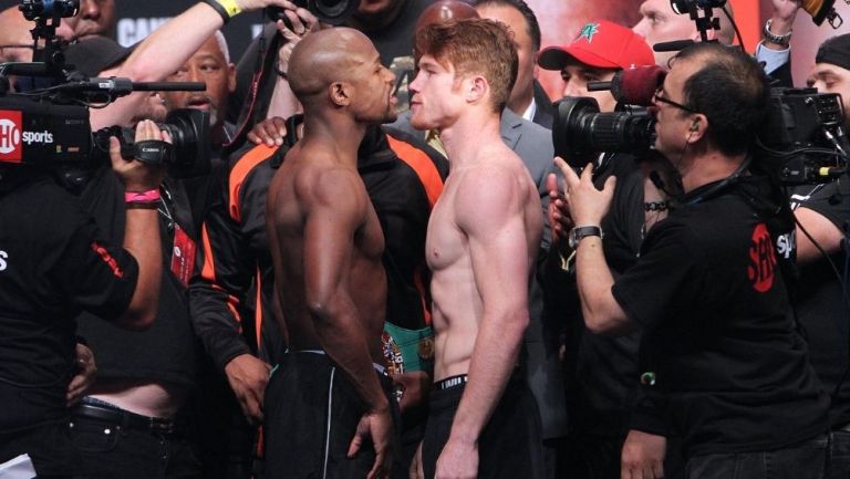 Maywheater frente al Canelo