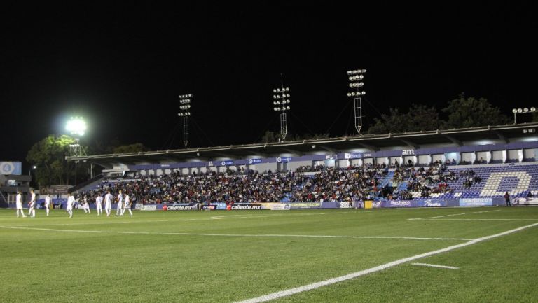 Apagón en el Estadio Miguel Alemán Valdés durante las Semifinales