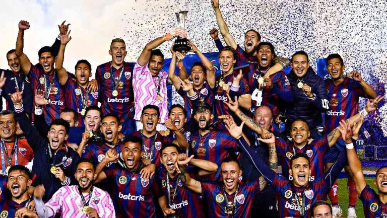 Atlante festejando título en la Liga de Expansión