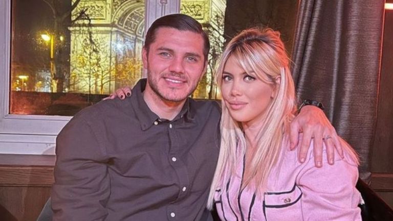 Icardi festejando a Wanda Nara