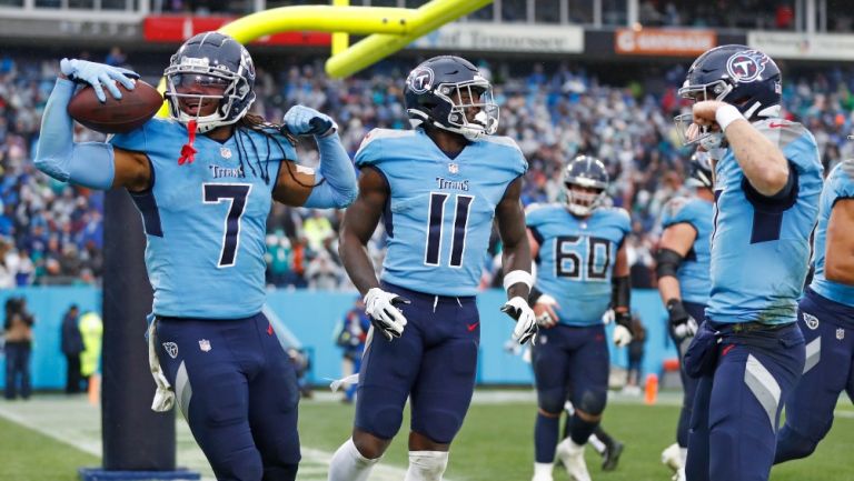 NFL: Titans aplastó a Dolphins y se llevó el título de la AFC Sur