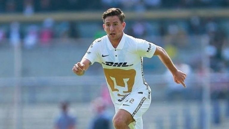 Juan José Miguel durante su debut