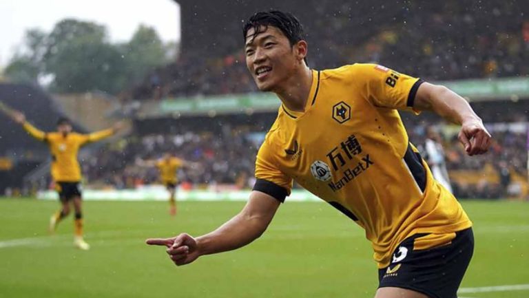 Hwang Hee-Chan, celebrando un gol 