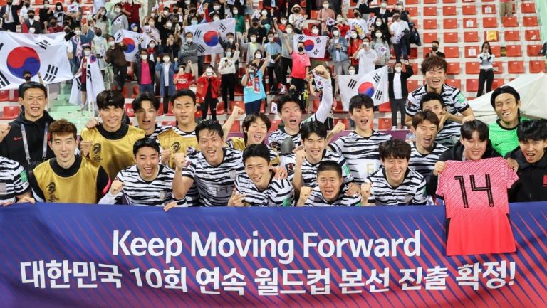 Jugadores de Corea del Sur en festejo