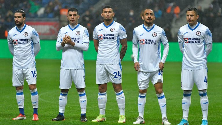 Jugadores de Cruz Azul previo a un partido