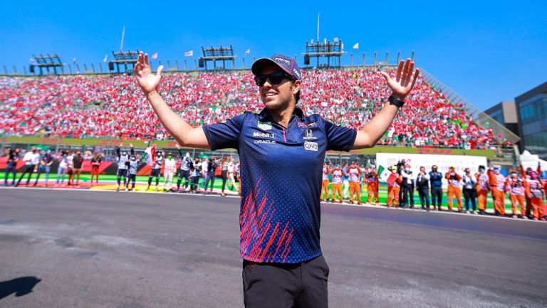 Checo Pérez en el Gran Premio de México