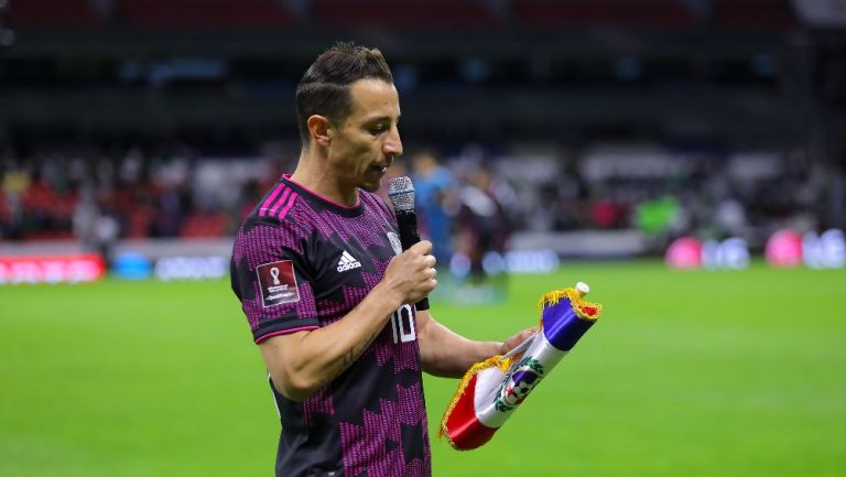 Andrés Guardado previo a un partido con México