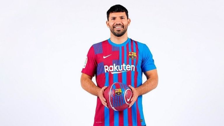 Kun Agüero en su paso por el Barcelona