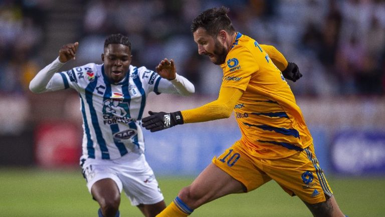 Avilés Hurtado (Pachuca) vs André-Pierre Gignac (Tigres) en Liga MX