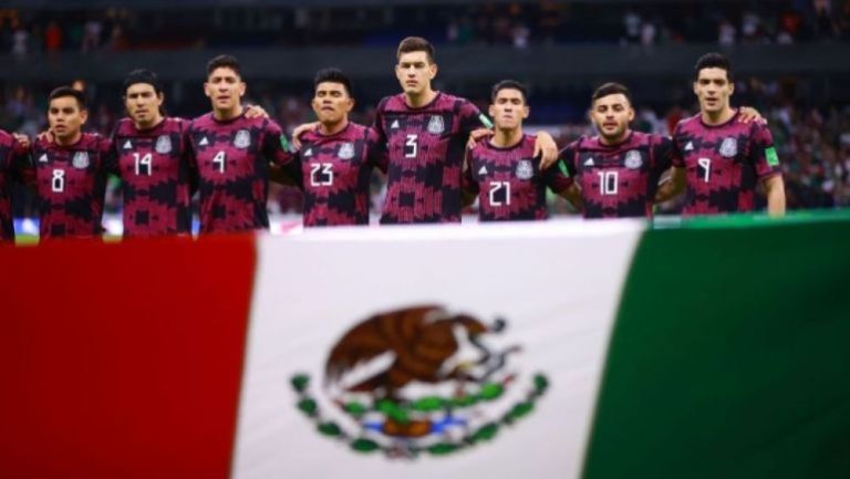 Jugadores de la Selección Mexicana previo al juego ante El Salvador