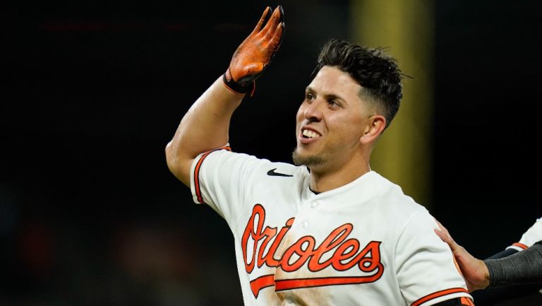 Ramón Urías: Pasaporte al mexicano en extrainnings dio la victoria a Orioles sobre Yankees