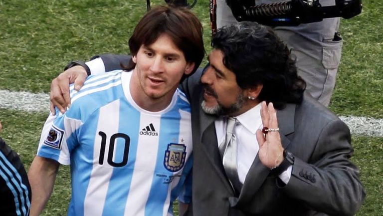 Messi y Maradona, los dos futbolistas más importantes de Argentina