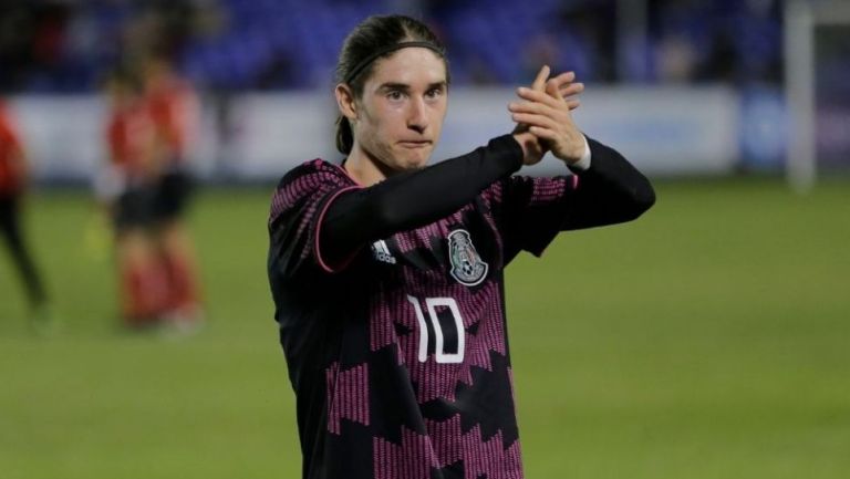 Marcelo Flores en un partido de la Selección Mexicana