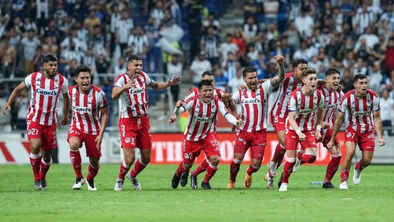Atlético de San Luis celebra pase a Cuartos de Final
