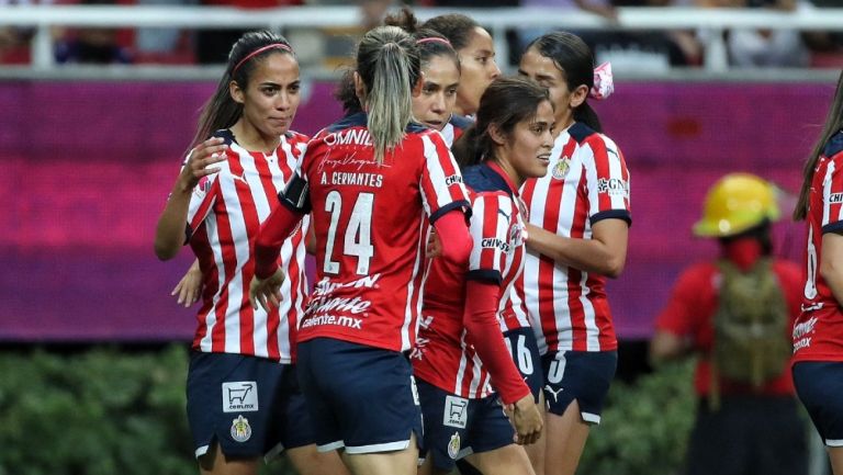Liga MX Femenil: Chivas remontó a Pumas para clasificar a Semifinales