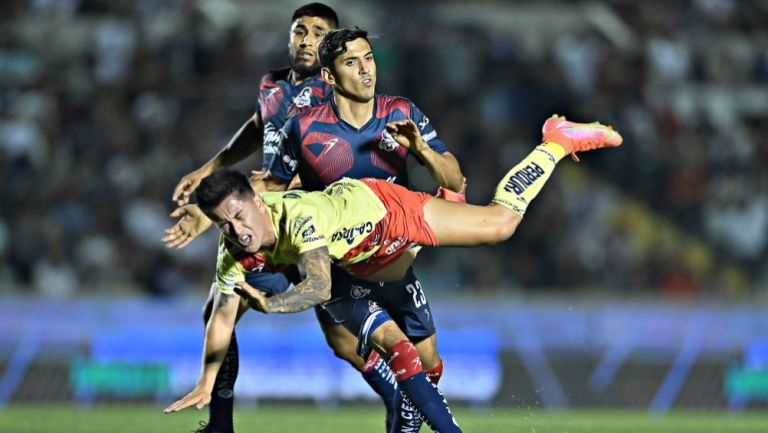 Sergio Vergara durante el partido de Ida de la Gran Final