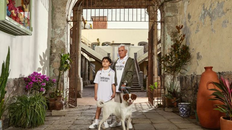 Una familia mexicana lució el nuevo jersey del 2022-23