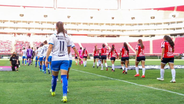 Chivas vs Rayadas de la J17 del CL22