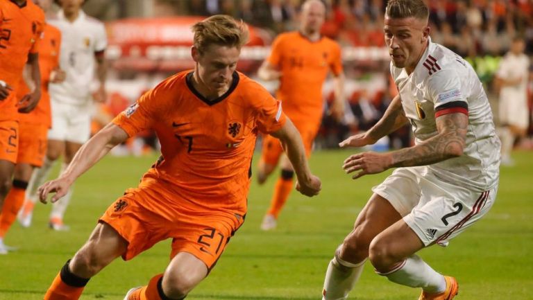 DeJong es uno de los futbolistas más buscados en Europa