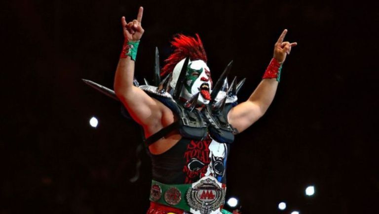 Psycho Clown previo a una lucha