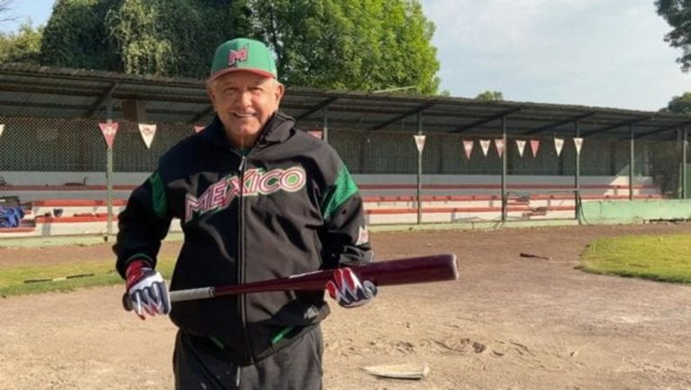 López Obrador y su amor por el beisbol