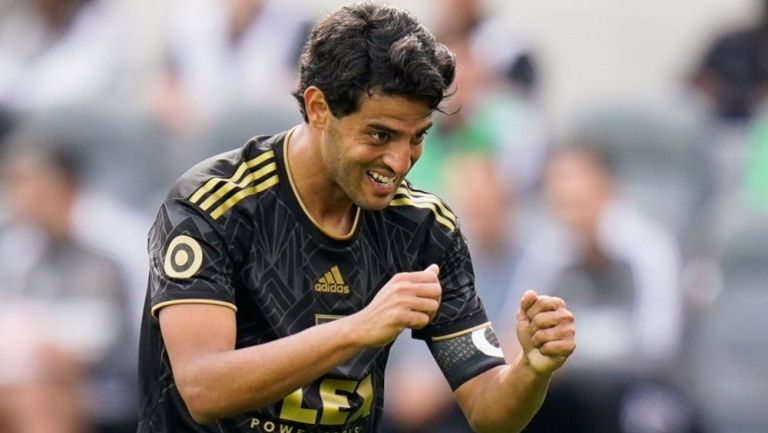 Carlos Vela durante un partido del LAFC