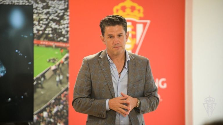 Alejandro Irarragorri en conferencia del Sporting de Gijón