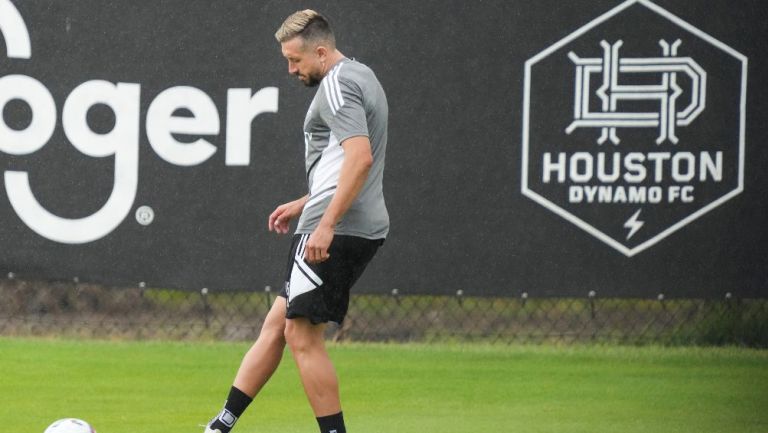 Héctor Herrera ya entrenó con el Dynamo