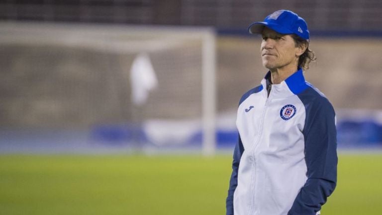 Jaime Ordiales tras un partido de Cruz Azul