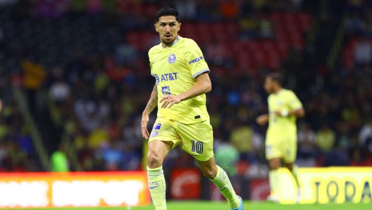 Diego Valdés durante un partido con América