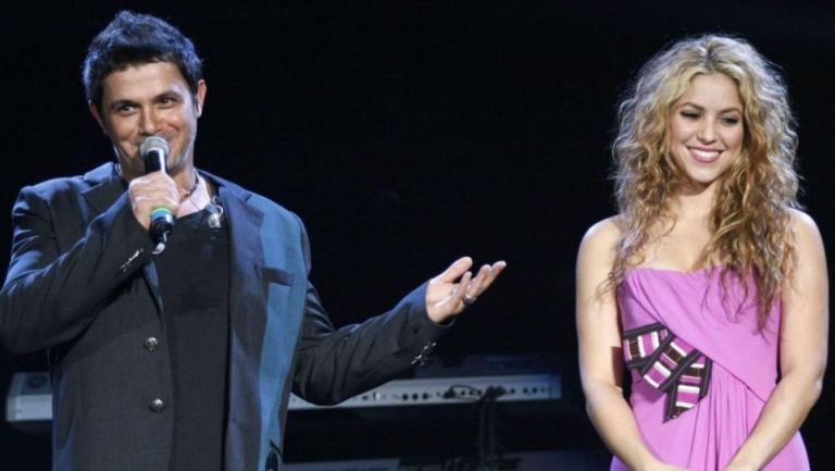 Alejandro Sanz en un concierto con Shakira