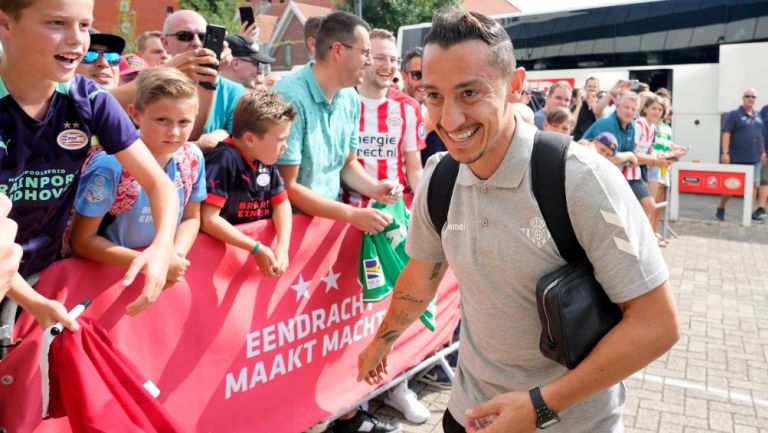 Andrés Guardado en el Philips Stadion