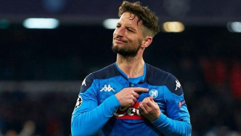 Dries Mertens sale de la institución napolitana