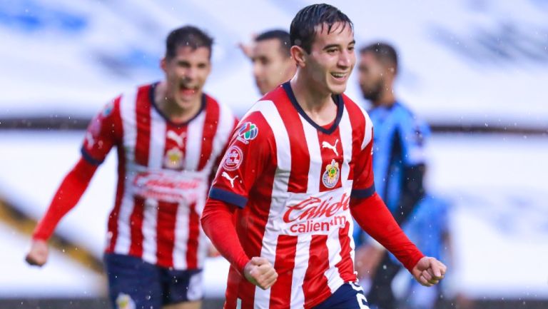 Chivas: Tepa González y Pérez Bouquet, canteranos con olfato de gol en arranque del AP2022