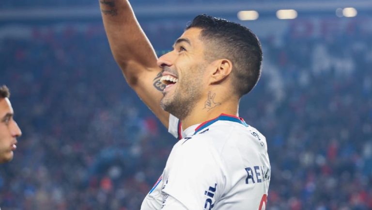 Luis Suárez ya marcó con el Nacional de Uruguay 