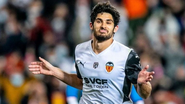 Gonçalo Guedes festejando un gol