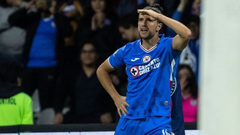 Ignacio Rivero celebra con Cruz Azul