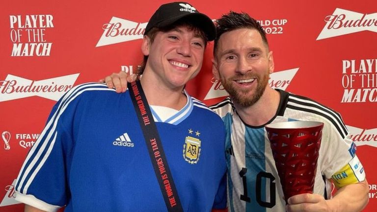 Paulo Londra y Lionel Messi en Qatar 2022