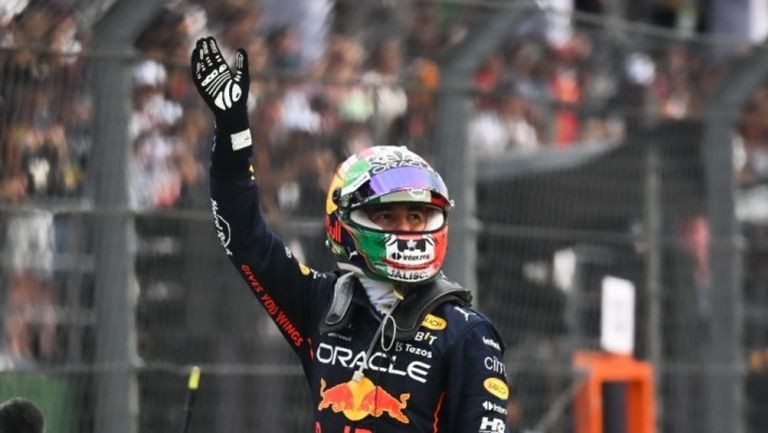 Checo Pérez en el Gran Premio México 