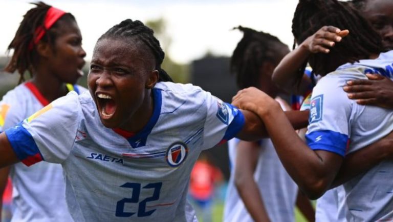 Haití en festejo de gol